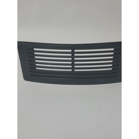 iRobot Genuine Roomba Aerovac bin vent for model 650 - Picture 1 of 5
